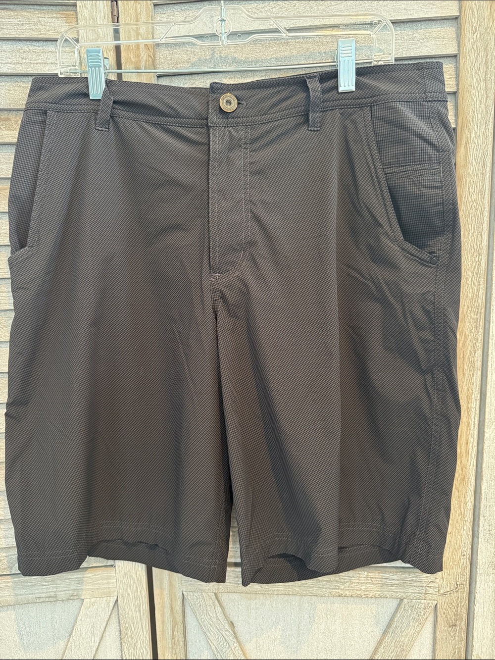 Lululemon Men's Textured Casual Shorts